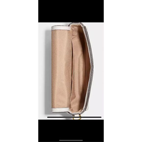 🔥🔥COACH Logan messenger with large Coach stripe - Picture 13 of 13